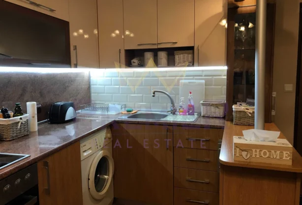 Агенция за недвижими имоти - Имоти Премиер - имот - 1049420, Цена: 750 EUR