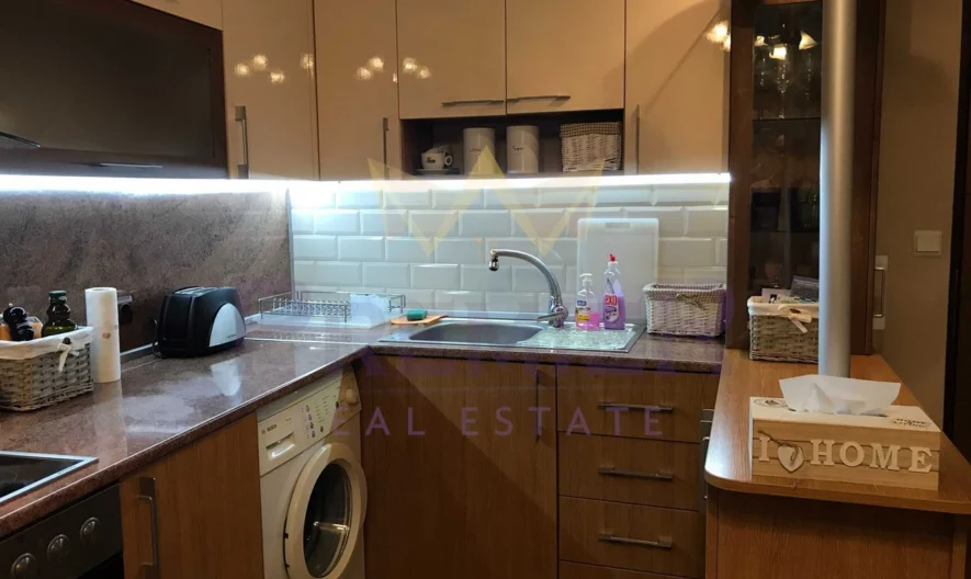 ДВУСТАЕН АПАРТАМЕНТ, ГРЪЦКА МАХАЛА -  - снимка 1 - Имоти Премиер