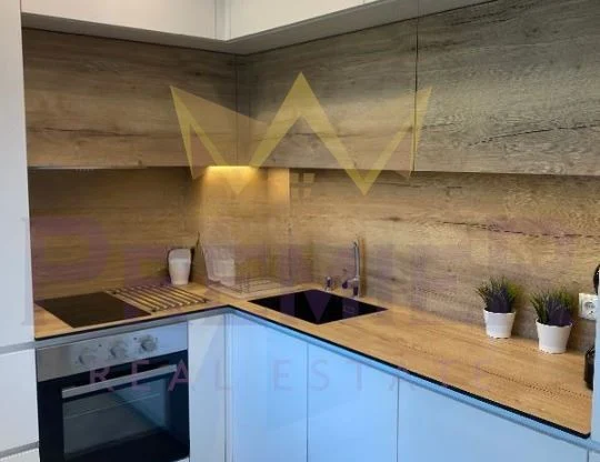 Агенция за недвижими имоти - Имоти Премиер - имот - 1191319, Цена: 900 EUR