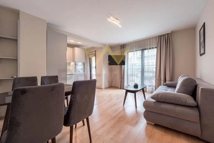 ДВУСТАЕН АПАРТАМЕНТ, ГРЪЦКИ КВАРТАЛ -  - снимка 2 - Имоти Премиер