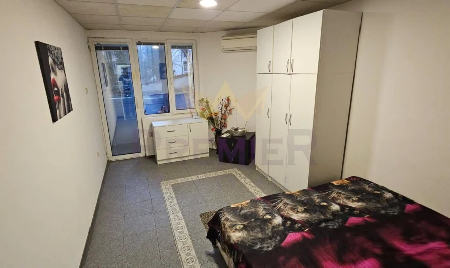 ДВУСТАЕН АПАРТАМЕНТ, ГРЪЦКИ КВАРТАЛ -  - снимка 2 - Имоти Премиер