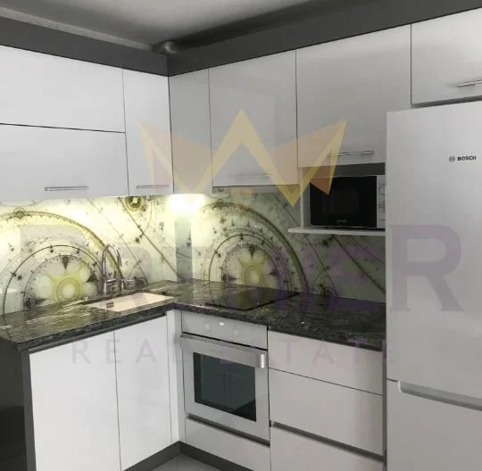 ДВУСТАЕН АПАРТАМЕНТ, ИДЕАЛЕН ЦЕНТЪР -  - снимка 1 - Имоти Премиер