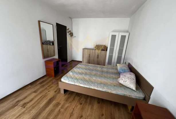 Агенция за недвижими имоти - Имоти Премиер - имот - 1220801, Цена: 400 EUR