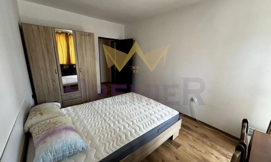 DVUSTAEN APARTAMENT, IDEALEN TsENTAR -  - snimka 1 - Imoti Premier
