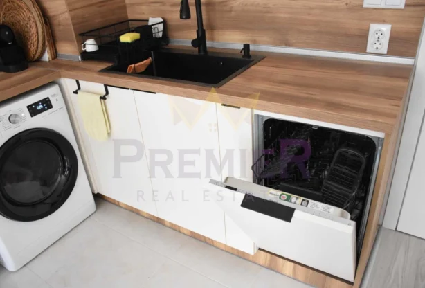 Агенция за недвижими имоти - Имоти Премиер - имот - 1000653, Цена: 700 EUR