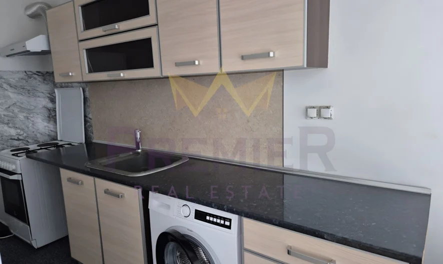 ДВУСТАЕН АПАРТАМЕНТ, ИДЕАЛЕН ЦЕНТЪР -  - снимка 2 - Имоти Премиер