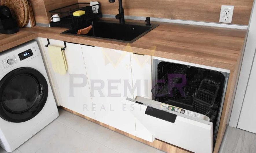 ДВУСТАЕН АПАРТАМЕНТ, ИДЕАЛЕН ЦЕНТЪР - - снимка 3 - Имоти Премиер