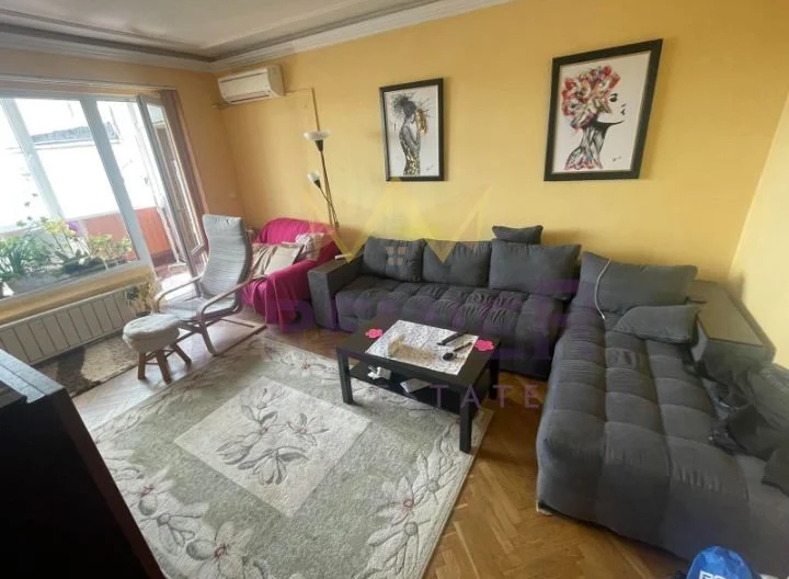 ДВУСТАЕН АПАРТАМЕНТ, ИДЕАЛЕН ЦЕНТЪР - - снимка 3 - Имоти Премиер