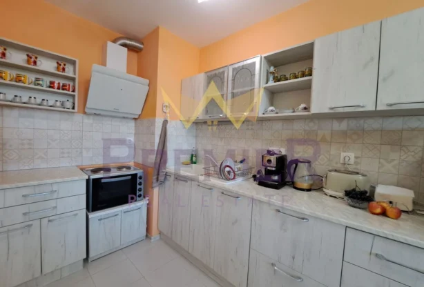 Агенция за недвижими имоти - Имоти Премиер - имот - 1084890, Цена: 511.292 EUR