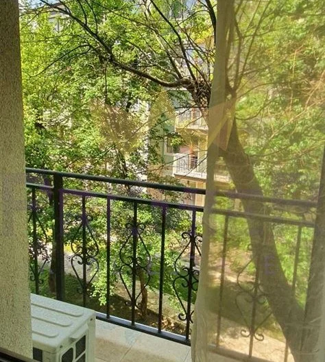 ДВУСТАЕН АПАРТАМЕНТ К.К. СВ.СВ. КОНСТАНТИН И ЕЛЕНА -  - снимка 11 - Имоти Премиер