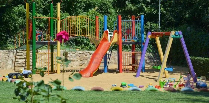 ДВУСТАЕН АПАРТАМЕНТ К.К. СВ.СВ. КОНСТАНТИН И ЕЛЕНА -  - снимка 9 - Имоти Премиер