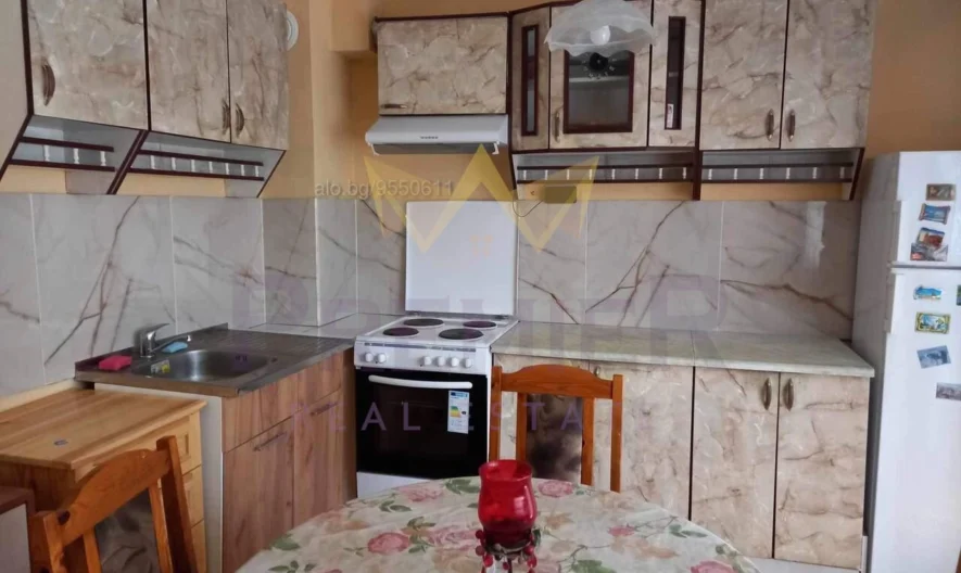 ДВУСТАЕН АПАРТАМЕНТ КОЛХОЗЕН ПАЗАР -  - снимка 1 - Имоти Премиер