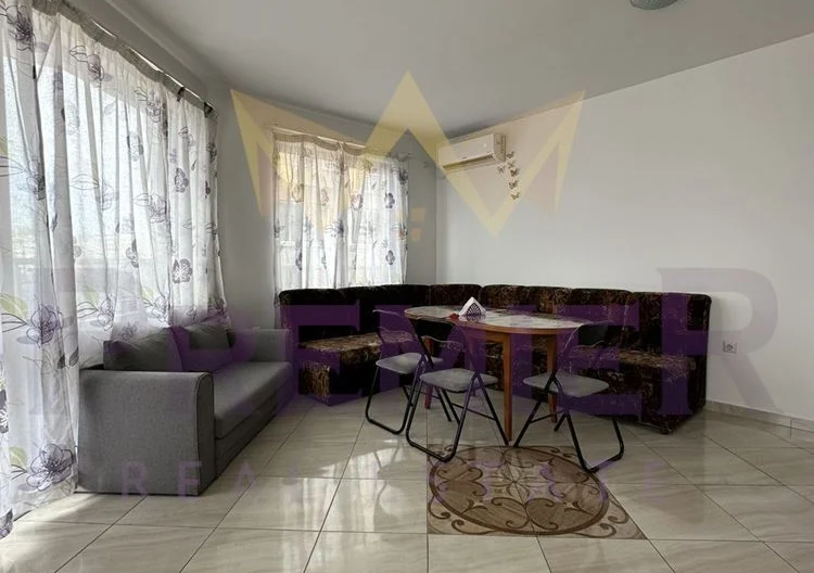 ДВУСТАЕН АПАРТАМЕНТ, КОЛХОЗЕН ПАЗАР -  - снимка 1 - Имоти Премиер