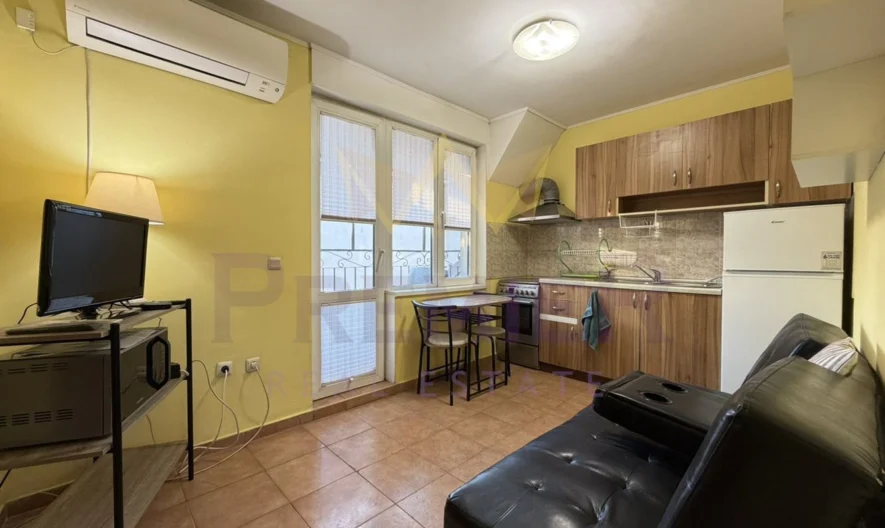 ДВУСТАЕН АПАРТАМЕНТ, КОЛХОЗЕН ПАЗАР -  - снимка 1 - Имоти Премиер