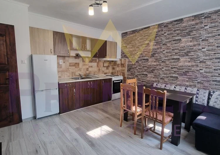 ДВУСТАЕН АПАРТАМЕНТ, КОЛХОЗЕН ПАЗАР -  - снимка 1 - Имоти Премиер