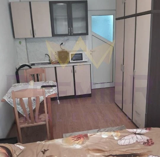 ДВУСТАЕН АПАРТАМЕНТ, КОЛХОЗЕН ПАЗАР -  - снимка 1 - Имоти Премиер