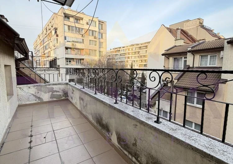 ДВУСТАЕН АПАРТАМЕНТ, КОЛХОЗЕН ПАЗАР -  - снимка 10 - Имоти Премиер