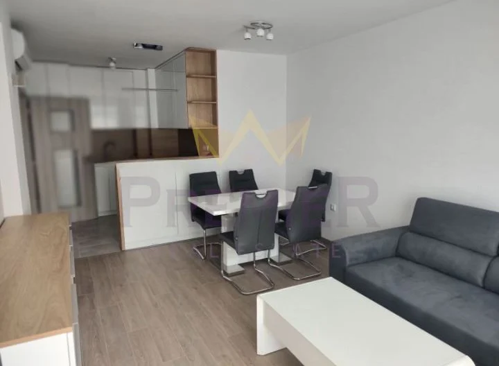 ДВУСТАЕН АПАРТАМЕНТ, КОЛХОЗЕН ПАЗАР -  - снимка 2 - Имоти Премиер