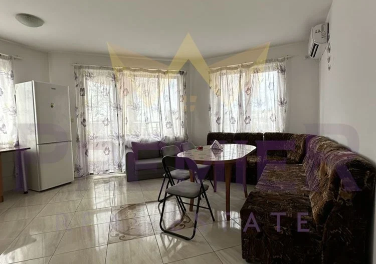 ДВУСТАЕН АПАРТАМЕНТ, КОЛХОЗЕН ПАЗАР -  - снимка 2 - Имоти Премиер