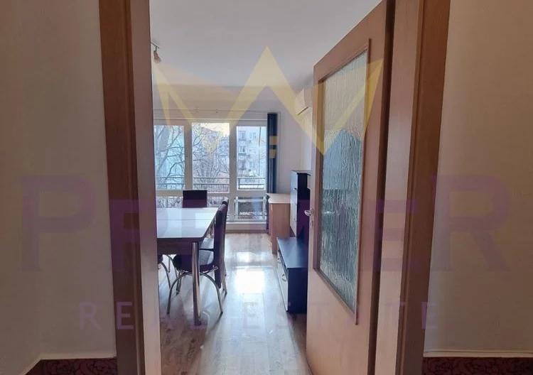 ДВУСТАЕН АПАРТАМЕНТ, КОЛХОЗЕН ПАЗАР -  - снимка 3 - Имоти Премиер