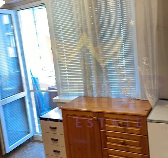 ДВУСТАЕН АПАРТАМЕНТ КОЛХОЗЕН ПАЗАР -  - снимка 3 - Имоти Премиер