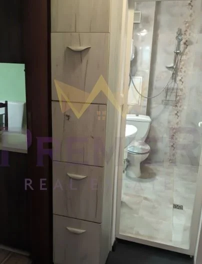 ДВУСТАЕН АПАРТАМЕНТ, КОЛХОЗЕН ПАЗАР -  - снимка 3 - Имоти Премиер