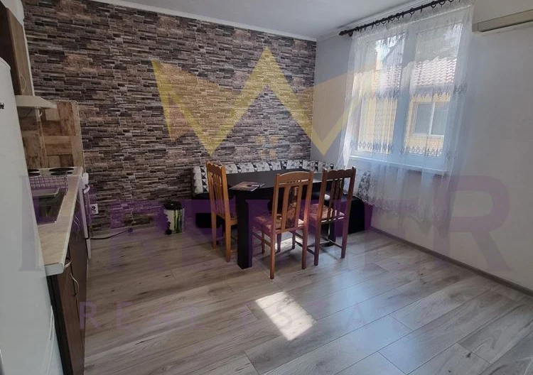 ДВУСТАЕН АПАРТАМЕНТ, КОЛХОЗЕН ПАЗАР -  - снимка 3 - Имоти Премиер