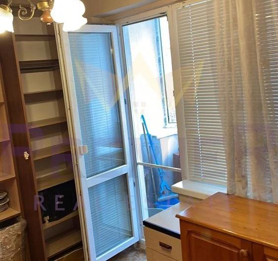 ДВУСТАЕН АПАРТАМЕНТ КОЛХОЗЕН ПАЗАР -  - снимка 5 - Имоти Премиер