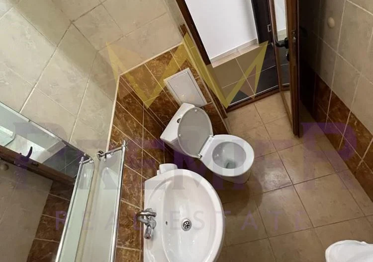 ДВУСТАЕН АПАРТАМЕНТ, КОЛХОЗЕН ПАЗАР -  - снимка 5 - Имоти Премиер