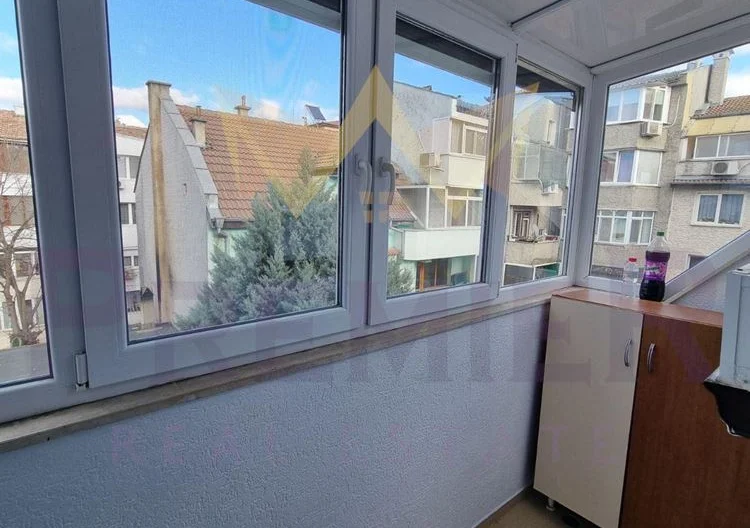 ДВУСТАЕН АПАРТАМЕНТ, КОЛХОЗЕН ПАЗАР - - снимка 6 - Имоти Премиер