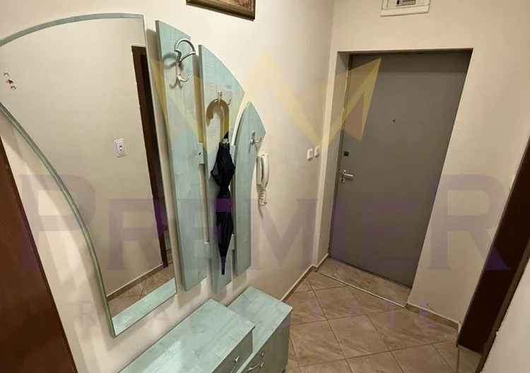 ДВУСТАЕН АПАРТАМЕНТ, КОЛХОЗЕН ПАЗАР - - снимка 7 - Имоти Премиер