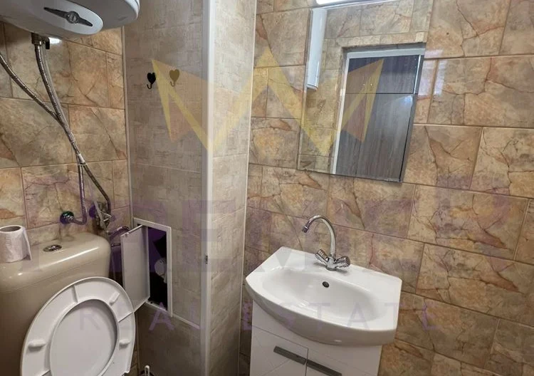 ДВУСТАЕН АПАРТАМЕНТ, КОЛХОЗЕН ПАЗАР -  - снимка 7 - Имоти Премиер