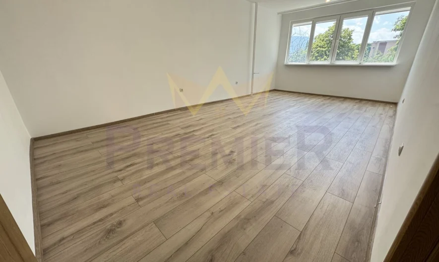 Двустаен апартамент, Красна поляна 3 -  - снимка 1 - Имоти Премиер