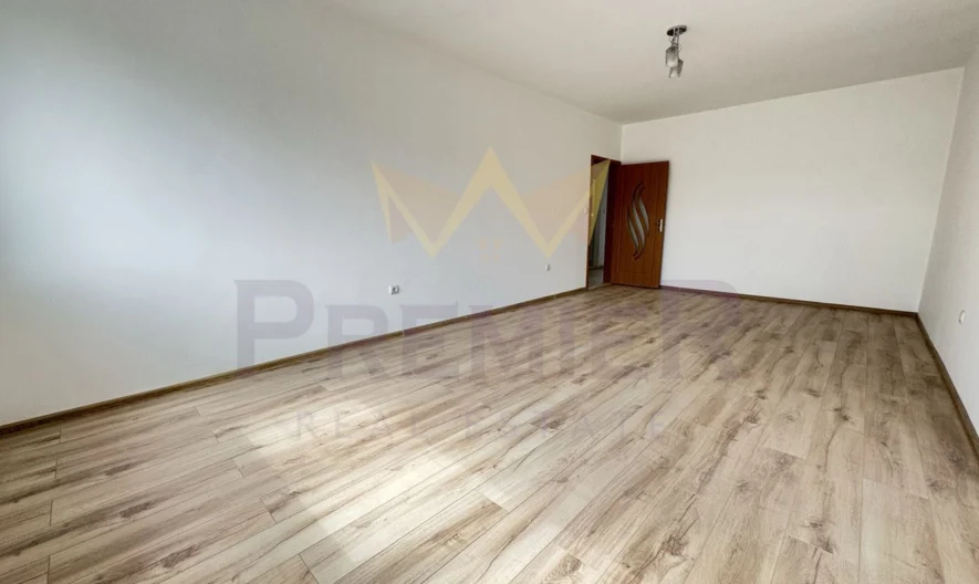 Двустаен апартамент, Красна поляна 3 -  - снимка 2 - Имоти Премиер