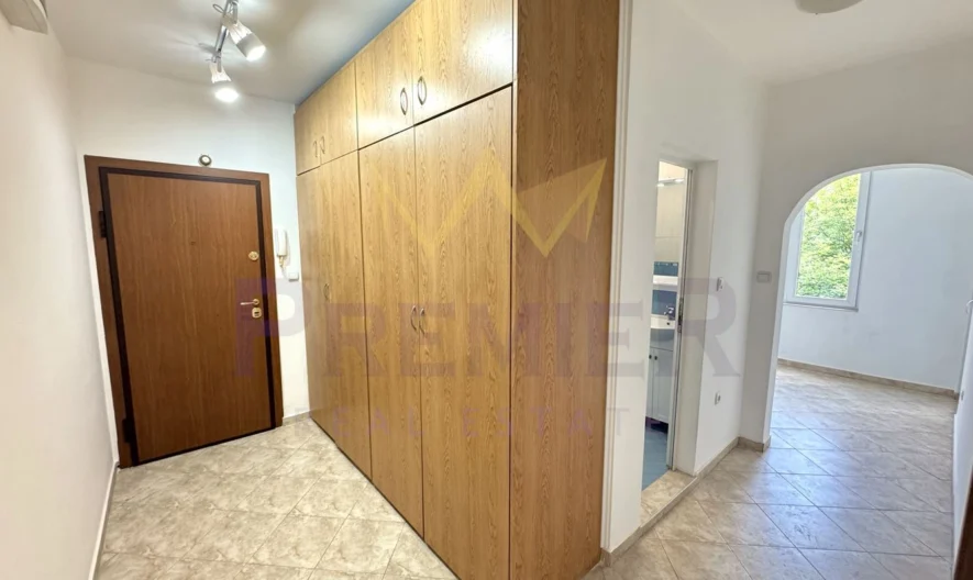 Двустаен апартамент, Красна поляна 3 - - снимка 2 - Имоти Премиер