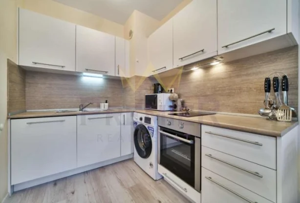 Агенция за недвижими имоти - Имоти Премиер - имот - 1064099, Цена: 600 EUR