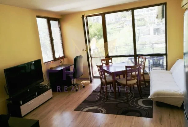 Агенция за недвижими имоти - Имоти Премиер - имот - 1249235, Цена: 500 EUR