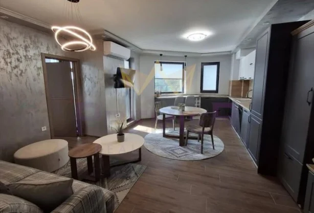 Агенция за недвижими имоти - Имоти Премиер - имот - 1086973, Цена: 869.1964 EUR