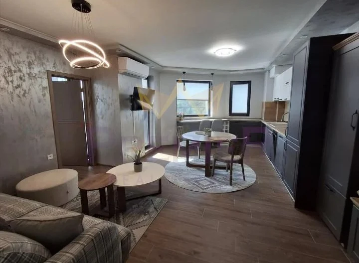 ДВУСТАЕН АПАРТАМЕНТ, КВ. БРИЗ - - снимка 2 - Имоти Премиер