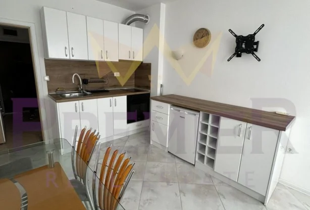 Агенция за недвижими имоти - Имоти Премиер - имот - 1201015, Цена: 550 EUR
