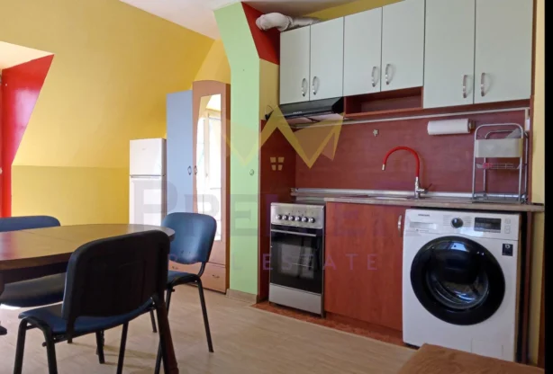 ДВУСТАЕН АПАРТАМЕНТ, КВ. ЛЕВСКИ -  - снимка 2 - Имоти Премиер