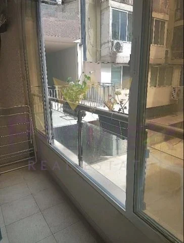 Двустаен Апартамент кв. Възраждане 1 гр. Варна -  - снимка 4 - Имоти Премиер