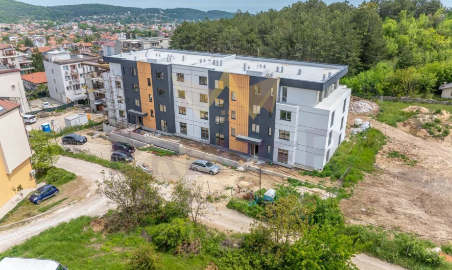 Двустаен апартамент- кв. Виница -  - снимка 19 - Имоти Премиер