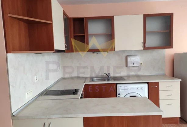 Агенция за недвижими имоти - Имоти Премиер - имот - 1060112, Цена: 460.1628 EUR