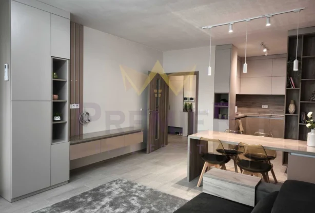 Агенция за недвижими имоти - Имоти Премиер - имот - 1072278, Цена: 700 EUR