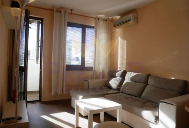 Агенция за недвижими имоти - Имоти Премиер - имот - 1245742, Цена: 450 EUR