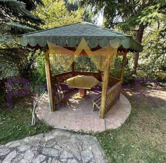 ДВУСТАЕН АПАРТАМЕНТ М-СТ СВ.НИКОЛА -  - снимка 11 - Имоти Премиер