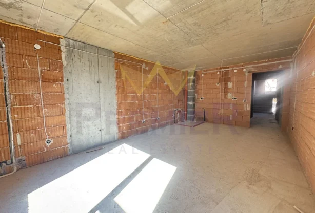 Агенция за недвижими имоти - Имоти Премиер - имот - 991338, Цена: 173000 EUR