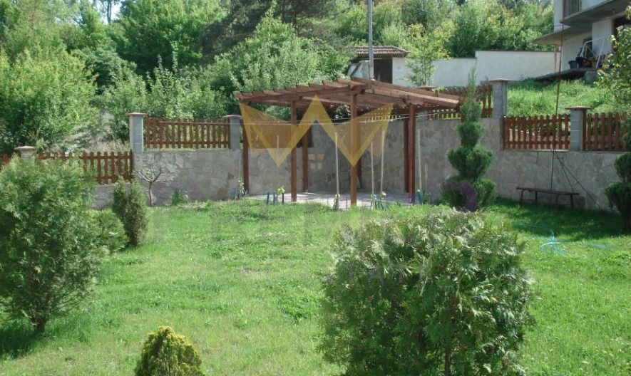 Двустаен апартамент на 300 м от плажа в гр. Бяла -  - снимка 1 - Имоти Премиер