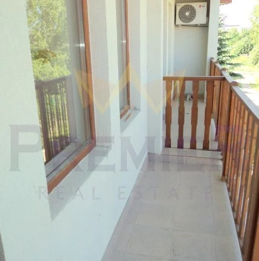 Двустаен апартамент на 300 м от плажа в гр. Бяла -  - снимка 8 - Имоти Премиер